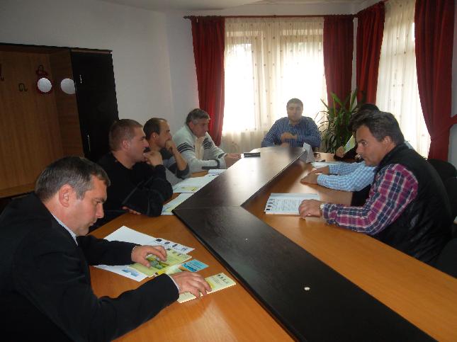 Promovare apeluri de selectie - septembrie 2013/Suharau (2).JPG
